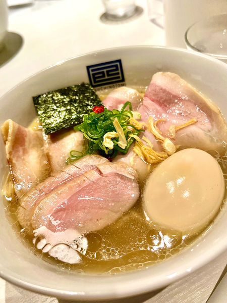 「鴨×鶏 きのこ香る 淡麗塩らーめん」@淡麗拉麺 己巳の写真