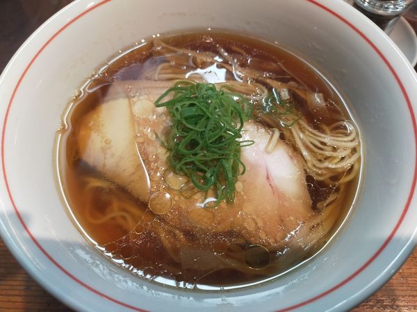 「醤油ラーメン」@ラーメン屋 トイ・ボックスの写真