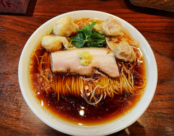 「生姜醤油ネオ(きりっと)＋ミックスワンタン」@あはれの写真