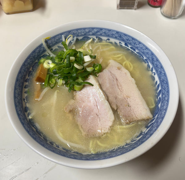 「塩ラーメン（1000円）」@赤鬼笑店の写真