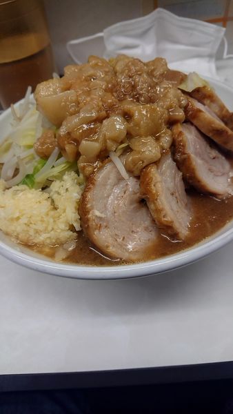 「子豚(4枚)ニンニク・アブラ」@魔人豚の写真