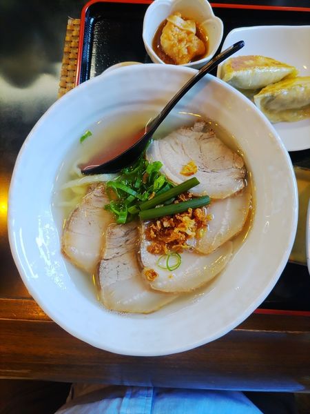 「しおチャーシューメン  ﾒﾝﾏ抜き」@手打ちラーメン 月ヶ瀬支店の写真