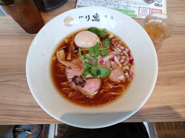 「黒トリュフ香る醤油そば　謹製味玉」@麺処ぐり虎 名古屋栄店の写真