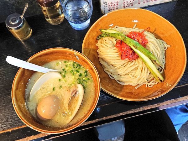 「特大はまぐりとゴルゴンゾーラの塩つけそば」@塩そば 桑ばらの写真