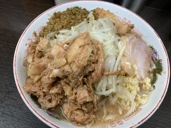 「小ラーメン　限定２：カレー　　ほぐし豚」@ラーメン二郎 川越店の写真