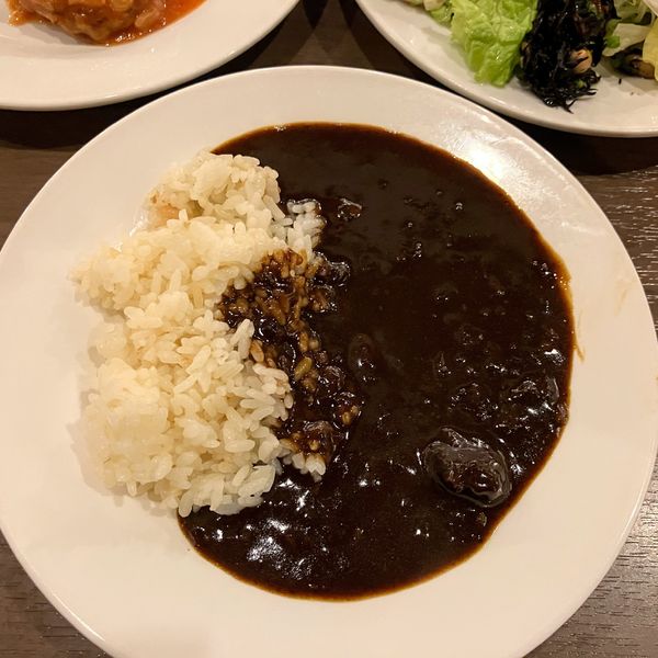 「武蔵野ブラックカレー（食べ放題45分制特別コース1099円）」@グランブッフェ イオンモール千葉ニュータウン店の写真