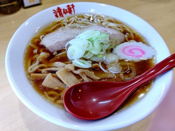 「懐かしの醤油ラーメン(手打ち麺・並盛・150g)780円」@手打ちラーメン 清仁軒の写真