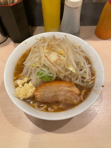 「ラーメン小(850円)ニンニク」@鷹の目 蒲田店の写真