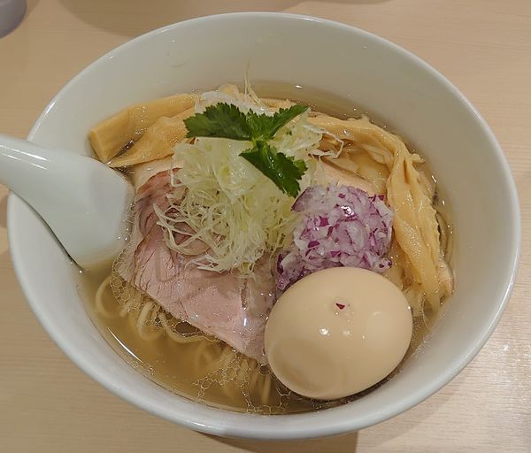 「特製塩らぁ麺〜ポルチーニ香る〜(1000円)」@らぁ麺 まる鈴の写真