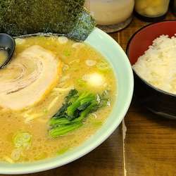 とんこつ塩ラーメン