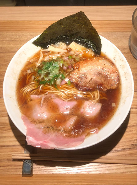 「淡麗中華そば（880）」@おダシと銀しゃり 中華そば二兎の写真