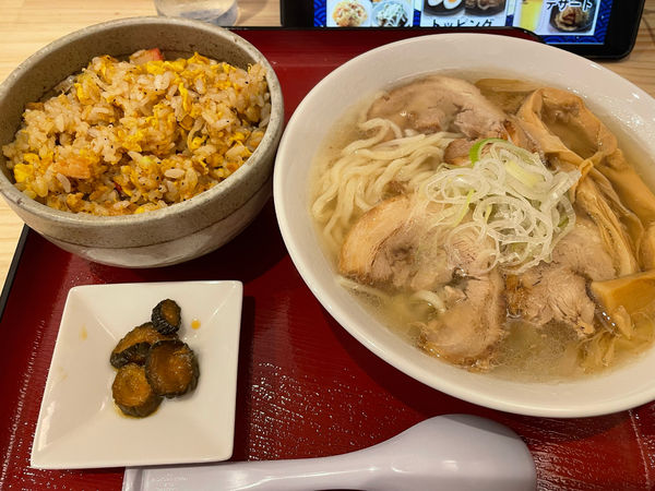 「喜多方ラーメン500円（オープン価格）、チャーハンセット500円」@喜多方ラーメン なか川の写真