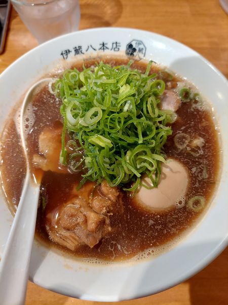 「特製中華そば1100円」@中華そば つけそば 伊蔵八 本店の写真