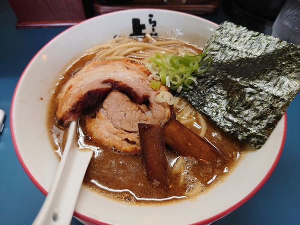 「よし丸らーめん 800円」@らーめん よし丸の写真