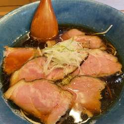 醤油チャーシュー中華そば