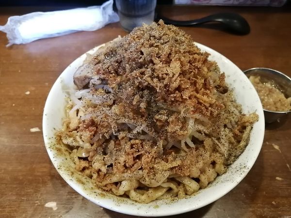 「カレー汁なし(400g)」@ラーメン荘 歴史を刻め 新栄店の写真