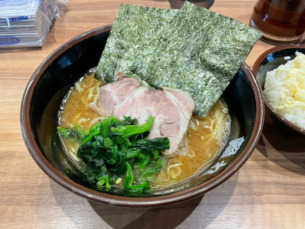 「ラーメン650円」@ラーメン武蔵家 HANAREの写真