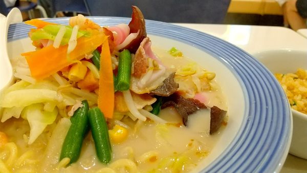 「#長崎ちゃんぽん #680円 #半チャーハンセット #280円」@リンガーハット アピタ長津田店の写真