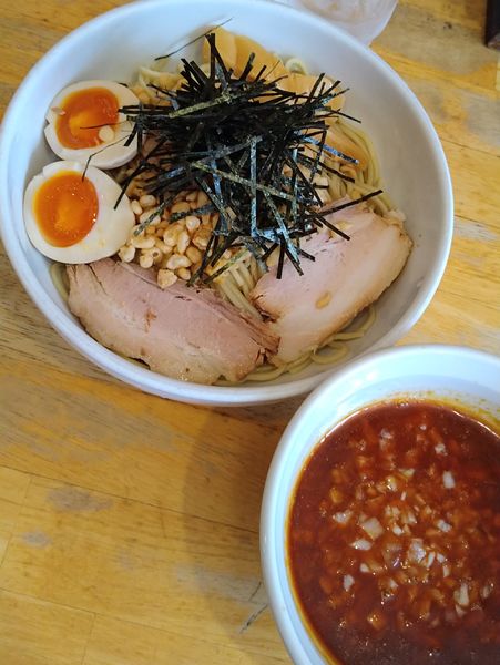 「赤の半特煮干つけそば」@煮干そば とみ田の写真