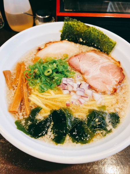 「裏塩」@中華そば 弥栄の写真