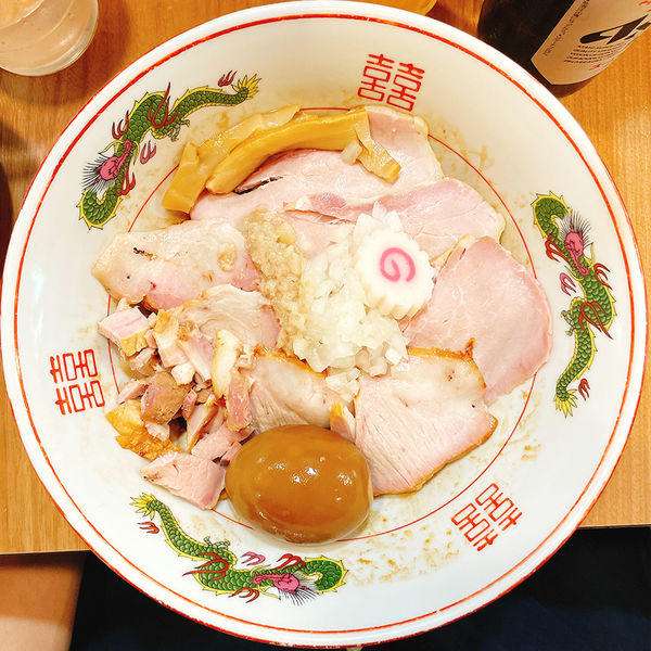 「チャーシュー味玉油そば」@MENクライの写真