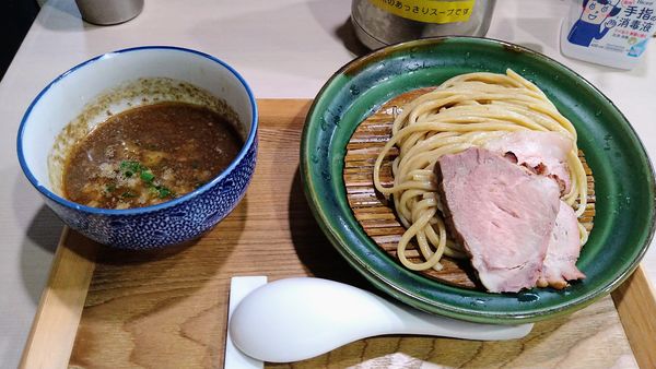 「極濃煮干しつけ麺(中)」@煮干しつけ麺 宮元の写真