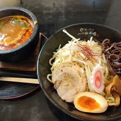 激辛石焼つけ麺　魔王（辛さ：入門）　９００円