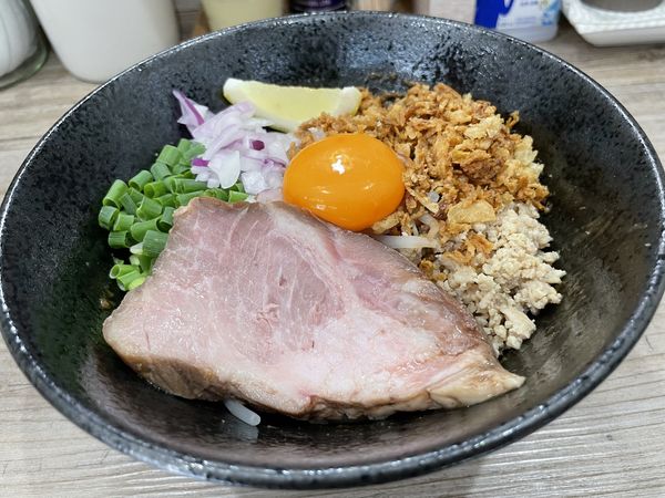 「エビまぜそば」@徳島NOODLE ぱどるの写真