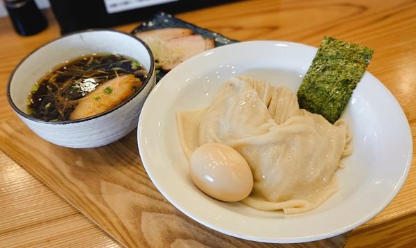 「味玉淡麗醤油つけ麺」@麺道 ひとひらの写真