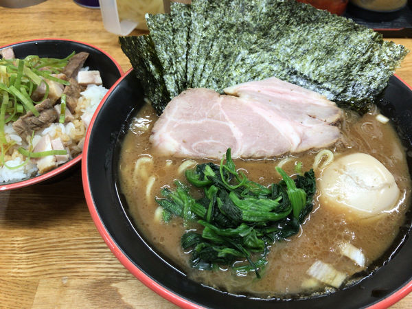 「ラーメン(普濃多)+のり+味玉+トッピングC 980円」@麺家 紫極の写真