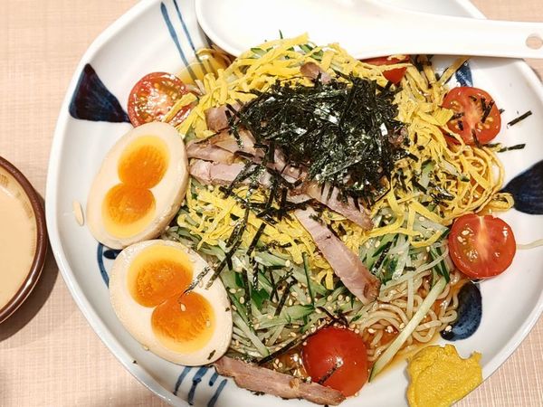 「冷やし中華＋ふたごの味付け玉子」@与ろゐ屋の写真