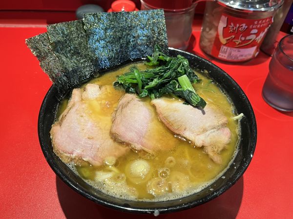 「チャーシューメン(硬め、油多め)」@厚木家の写真