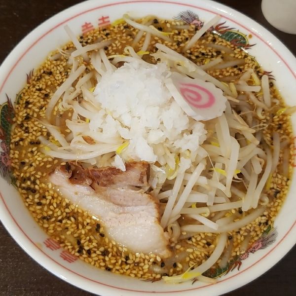 「味噌ラーメン ７００円＋野菜増し １００円」@中華そば 鈴乃家の写真
