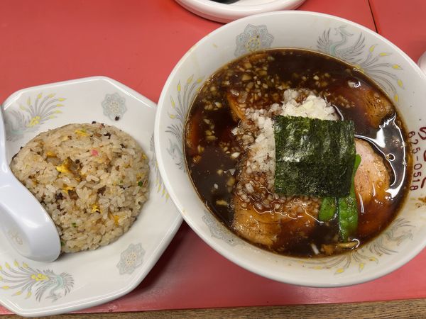 「チャーシューメン650+小チャーハン300」@ラーメン ちとせの写真