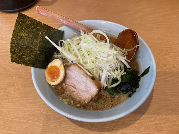 「ネギラーメン（小）」@ラーメン兄弟家 扇大橋商店の写真