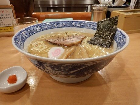 「中華そば　並盛」@中華そば 青葉 池袋サンシャイン店の写真