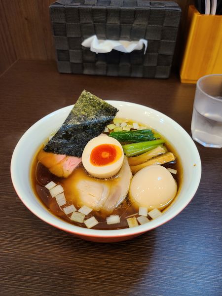 「特製醤油ラーメン」@とものもとの写真