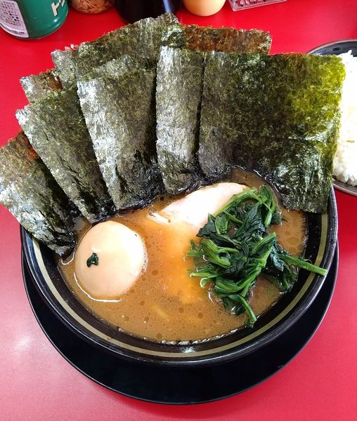 「のりたまラーメン 950円＋ライス 100円」@家系ラーメン 王道家の写真