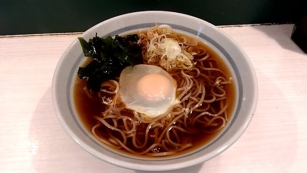 「月見そば」@爽亭 三島駅南口店の写真