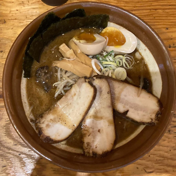 「特製にぼし味噌らーめん」@究極のにぼし味噌らーめん 人間ばんざいの写真