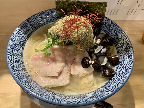 「しじみらー麺(塩)＋とろろ昆布」@ラーメン 伊勢路の写真