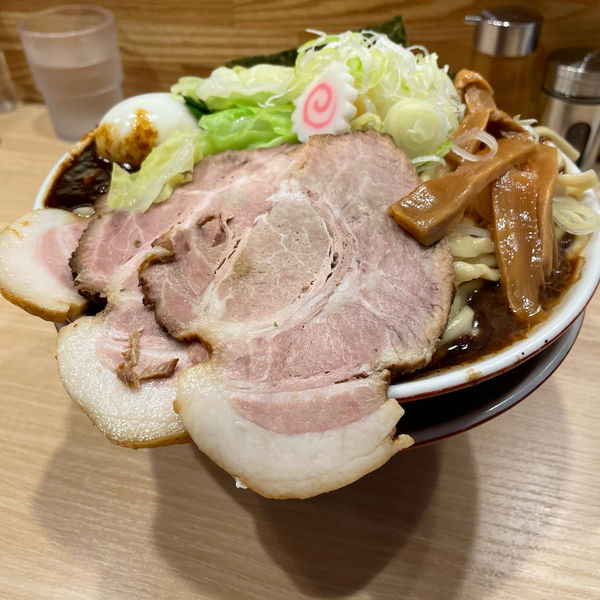 「六等星ピリ辛こってり」@麺や 六等星の写真