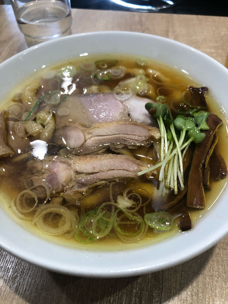 「手打ち　親鶏中華そば　瓶ビール」@手打 親鶏中華そば 綾川の写真