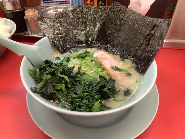 「塩ラーメン 690円」@山岡家 千葉若葉区店の写真