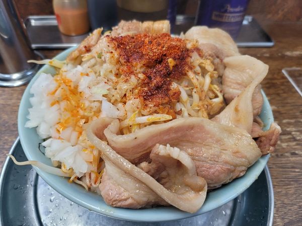 「限定　レッドデビル」@麺でる 南大沢店の写真