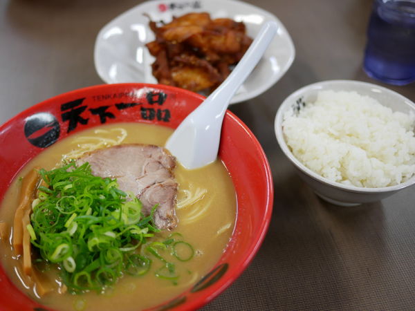 「唐揚げ定食、通称K定 麺硬め」@天下一品 錦糸町店の写真