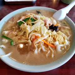 良友食堂の画像