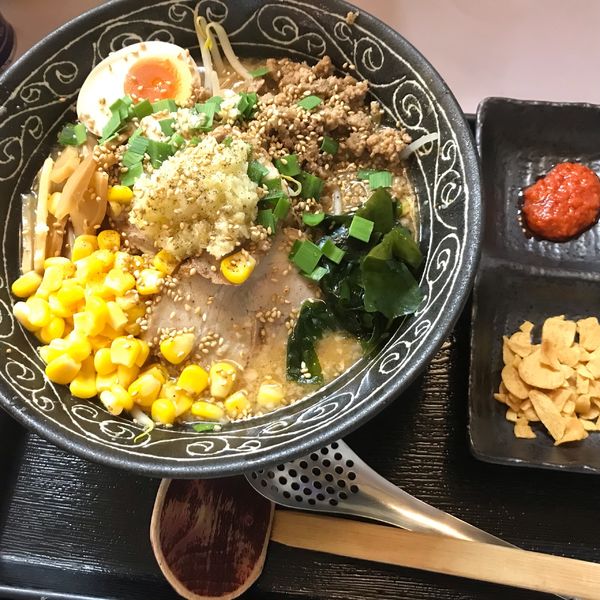 「極上味噌ラーメン」@ラーメンガキ大将 足立入谷店の写真