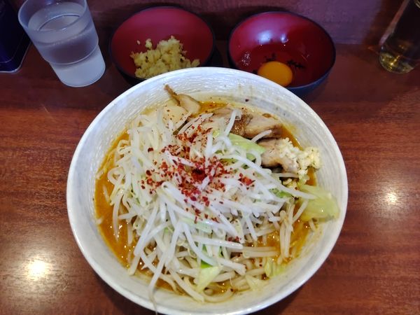 「味噌ラーメン味玉生卵しょうがニンニク少なめとうがらし少なめ」@麺屋 づかちゃんの写真