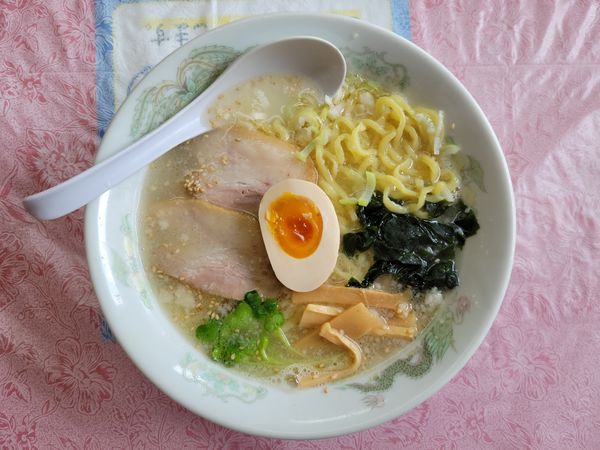 「わらべ塩ラーメン」@わらべ食堂の写真